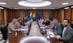 Clavijo pide a S�nchez que impulse una cumbre en defensa de las RUP durante el pr�ximo Consejo Europeo