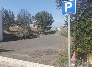 Ingenio pone en marcha el aparcamiento provisional junto al Parque Camelot