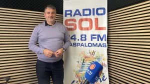 El Carnaval de Santa Luc�a moviliza a miles de personas en un ambiente familiar y seguro