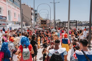 El Carnaval Costa Mog�n cierra con un domingo hist�rico lleno de fiesta y tradici�n