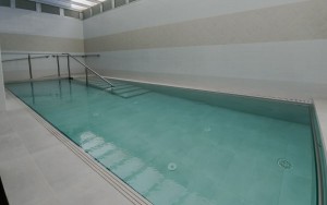 Mog�n reabre la piscina del Centro para la Autonom�a Personal tras una inversi�n de 35.000 euros