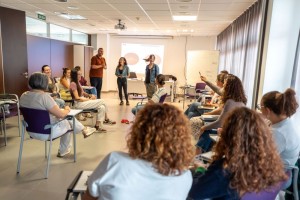 Santa Luc�a impulsa el proyecto �En Tu Casa� para apoyar a menores en situaci�n de vulnerabilidad