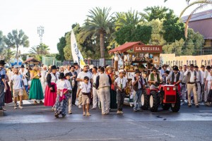 San Fernando comienza sus fiestas patronales centrado en la tradici�n y la convivencia vecinal