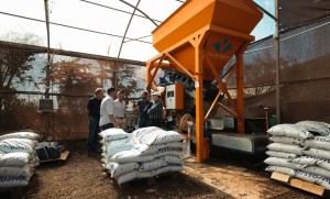 San Bartolom� de Tirajana transforma residuos hoteleros en compost para uso agr�cola