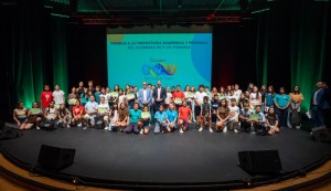Santa Luc�a defiende la Educaci�n en Valores en la entrega de los Premios a la Trayectoria Personal y Acad�mica 
