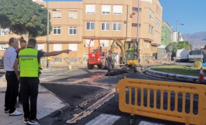 Ag�imes avanza en la renovaci�n de la red de abastecimiento de agua de Arinaga