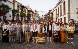 San Bartolom� de Tirajana ofrece cinco guaguas gratuitas para acudir a la Romer�a del Pino