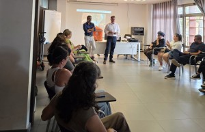 Sergio Vega destaca la formaci�n como clave para impulsar el comercio local de Santa Luc�a