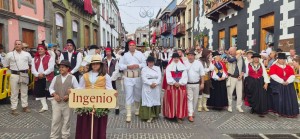 Ingenio lleva a la Romer�a-Ofrenda a la Virgen del Pino su tradici�n y devoci�n