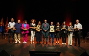 Santa Luc�a reconoce a las personas que han hecho historia en el municipio
