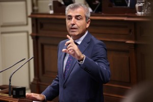 Dom�nguez defiende los avances econ�micos y de empleo de Canarias desde el inicio de legislatura  