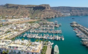 Mog�n avisa al Gobierno que conceder la pr�rroga a Puerto de Mog�n S.A. puede desencadenar en una responsabilidad patrimonial millonaria