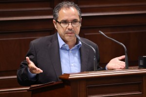 Gustavo Santana exige a Pablo Rodr�guez que se pronuncie sobre los residentes en zonas tur�sticas