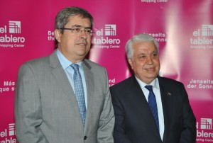 El Centro Comercial El Tablero abre sus puertas al Sur