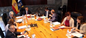 El Gobierno aprueba los decretos que hacen posible la consulta del petrleo